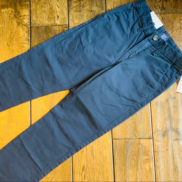 NWT GAP Boys’ Slim Straight Fit Khaki Pants - Picture 3 of 6